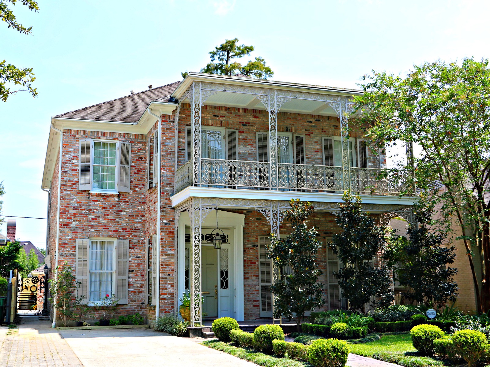 New Homes in Old Metaire Have Historic features