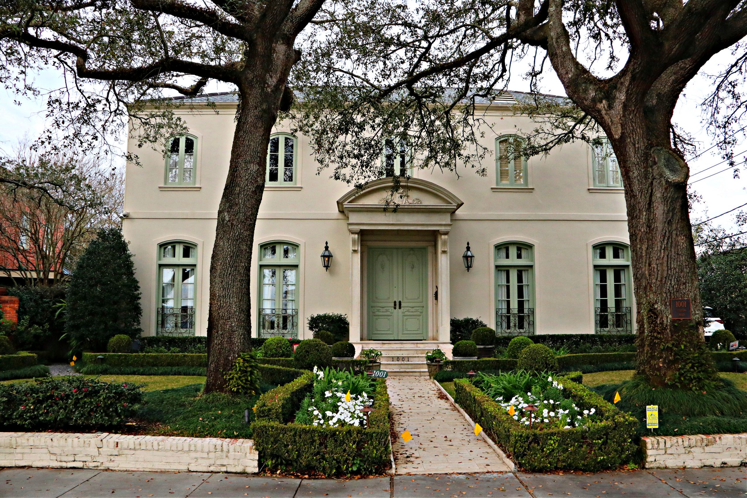 Old Metairie Homes